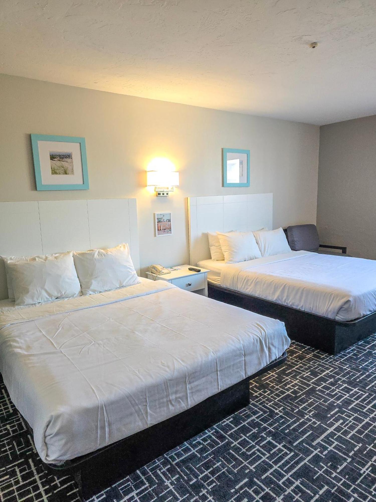 Heritage House Inn On Cape Cod 海恩尼斯 外观 照片