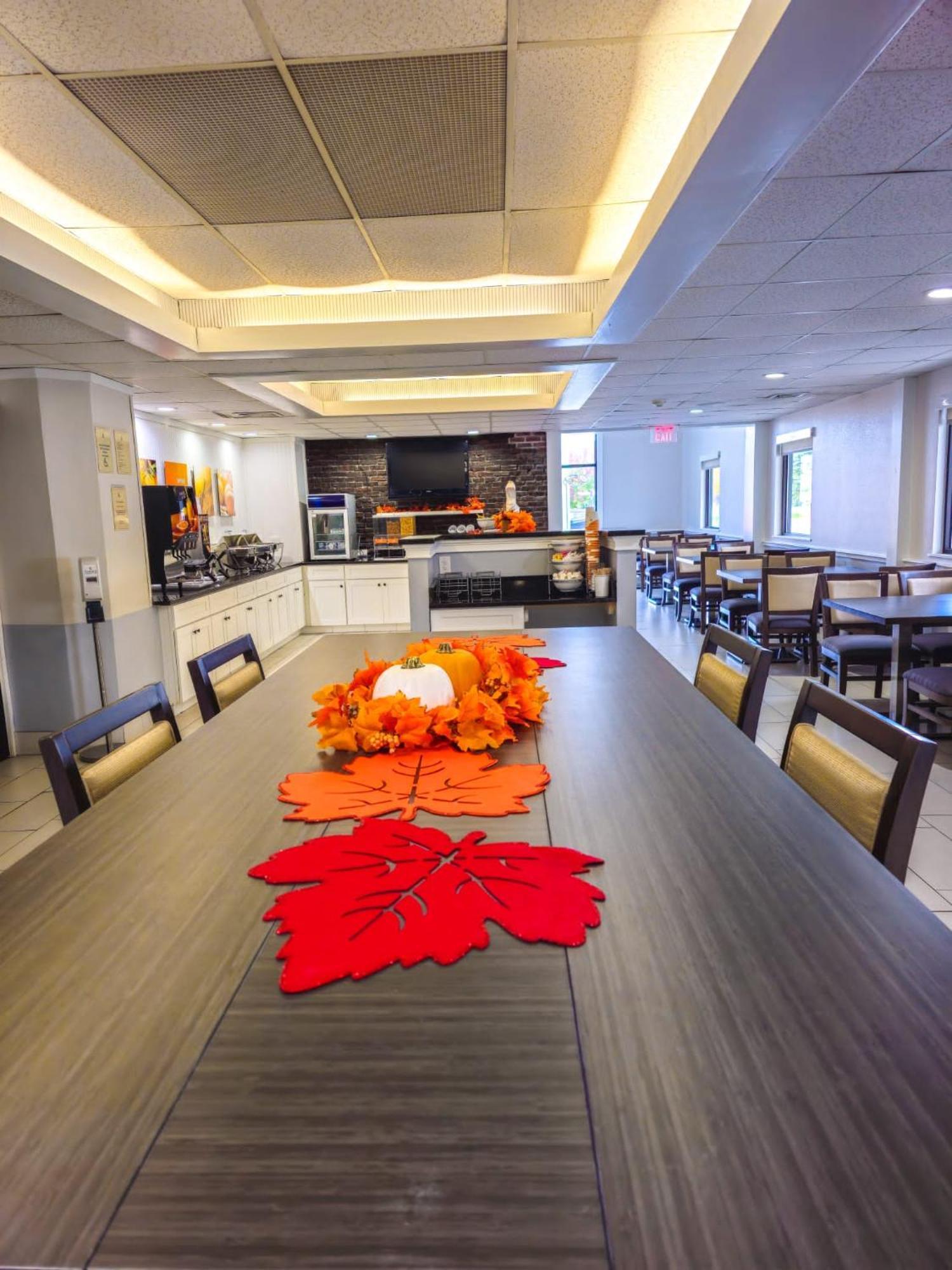 Heritage House Inn On Cape Cod 海恩尼斯 外观 照片
